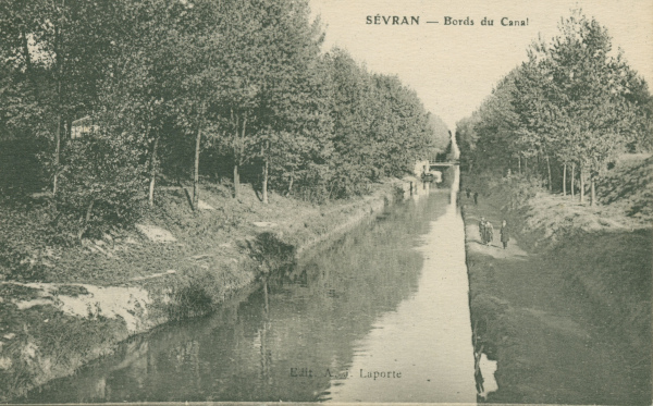 SÉVRAN — Bords du Canal